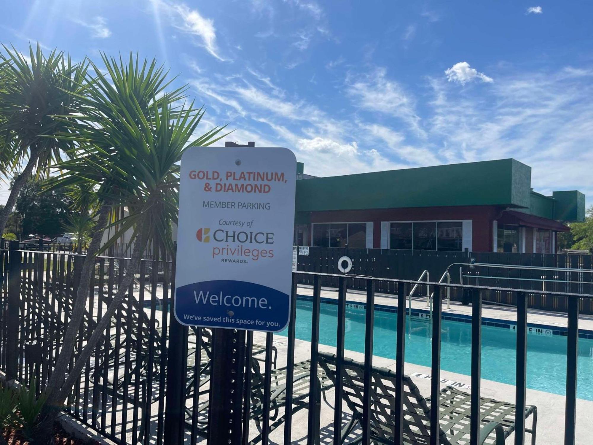 Rodeway Inn Lake Wales Kültér fotó